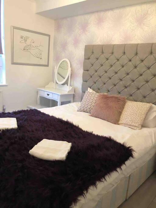 Modern, Family-Friendly Apartment By Hyde Park & Museums Лондон Екстериор снимка
