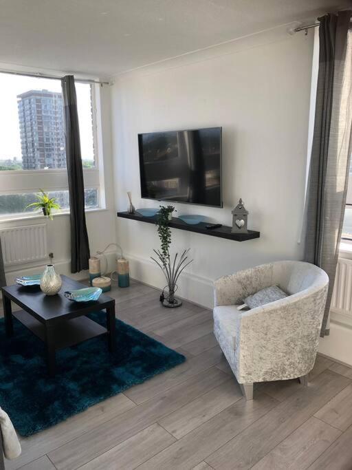 Modern, Family-Friendly Apartment By Hyde Park & Museums Лондон Екстериор снимка